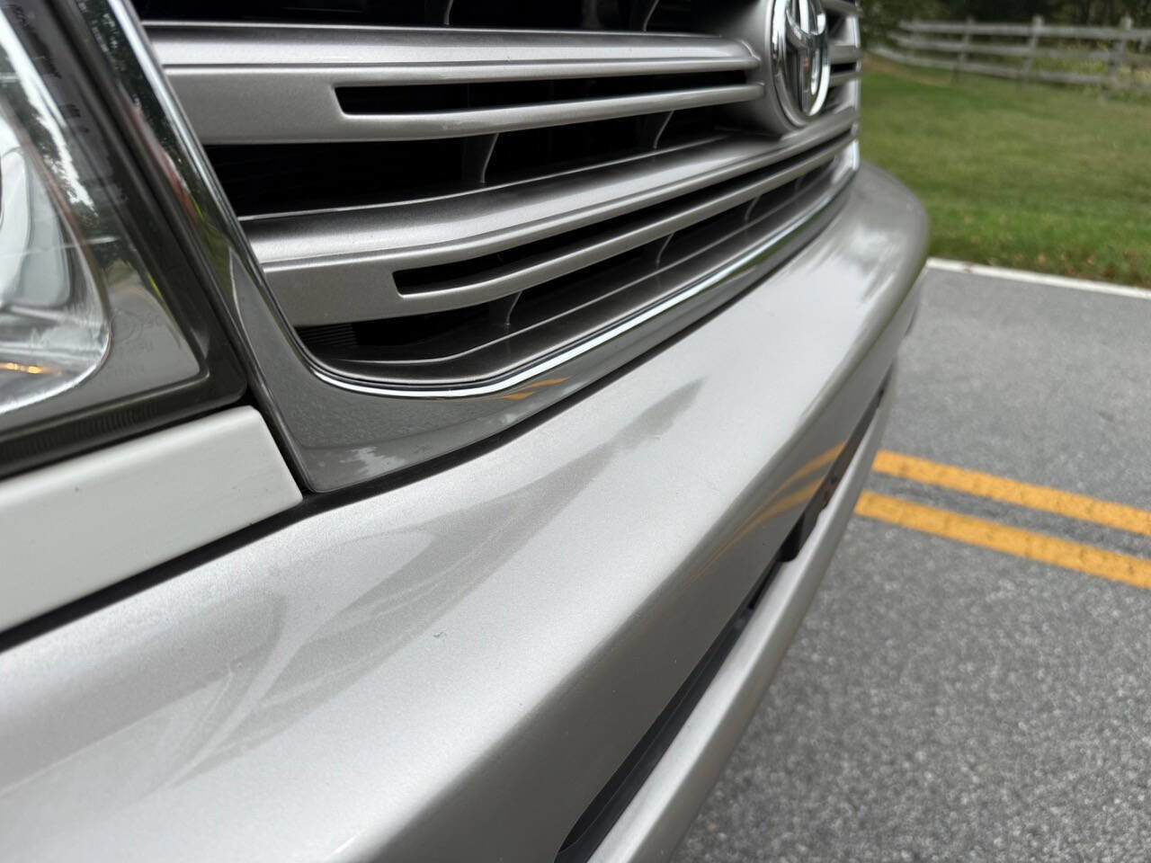 Used 2004 Toyota Land Cruiser image 20