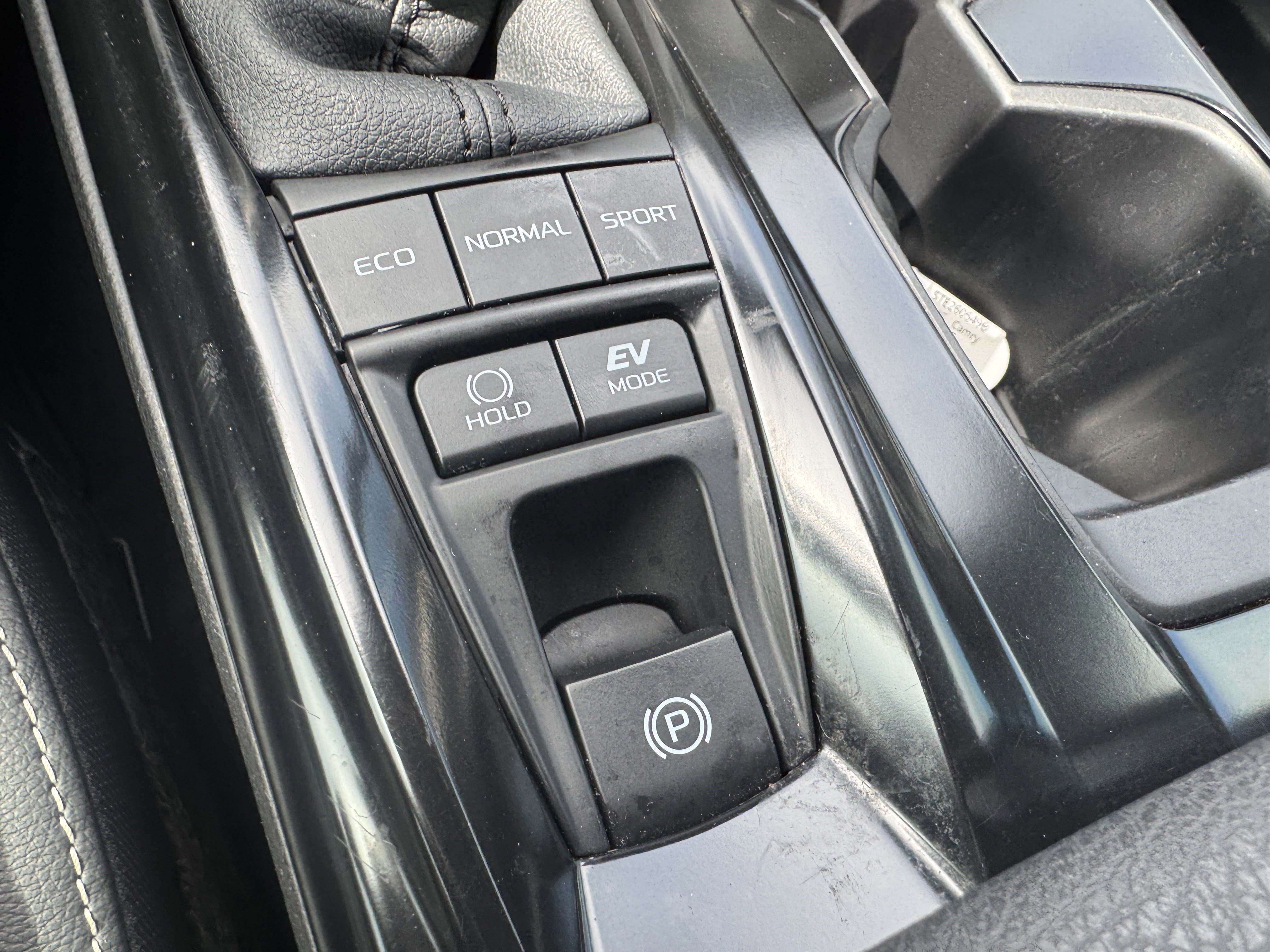 Certified 2025 Toyota Camry SE w/ Convenience Package AWD/4WD image 30
