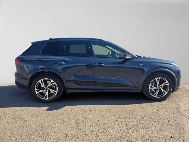 Used 2027 Audi Q6 e-tron Prestige w/ S Line Black Optic Package AWD/4WD image 2