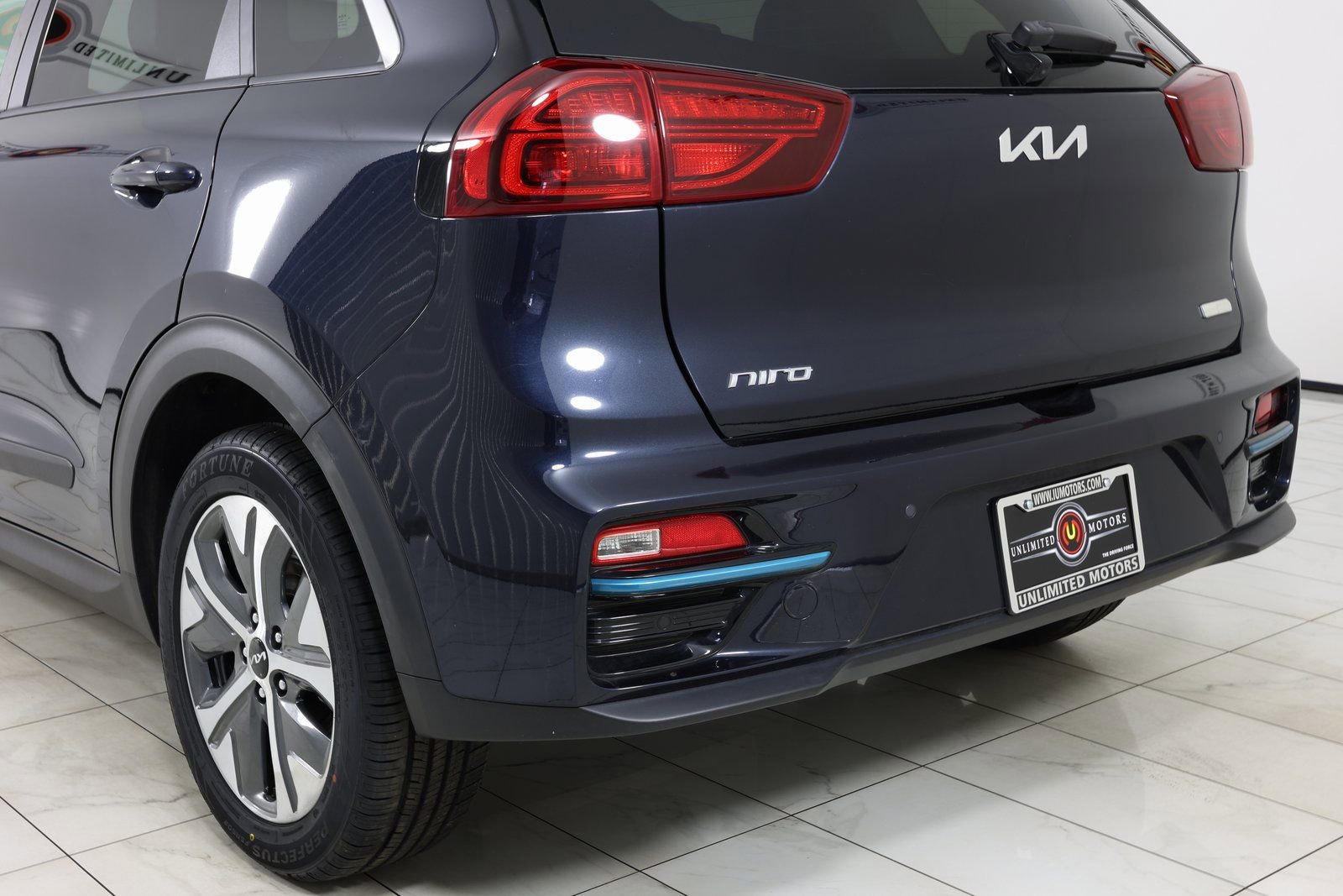 Used 2022 Kia Niro EX Premium w/ Cold Weather Package image 43