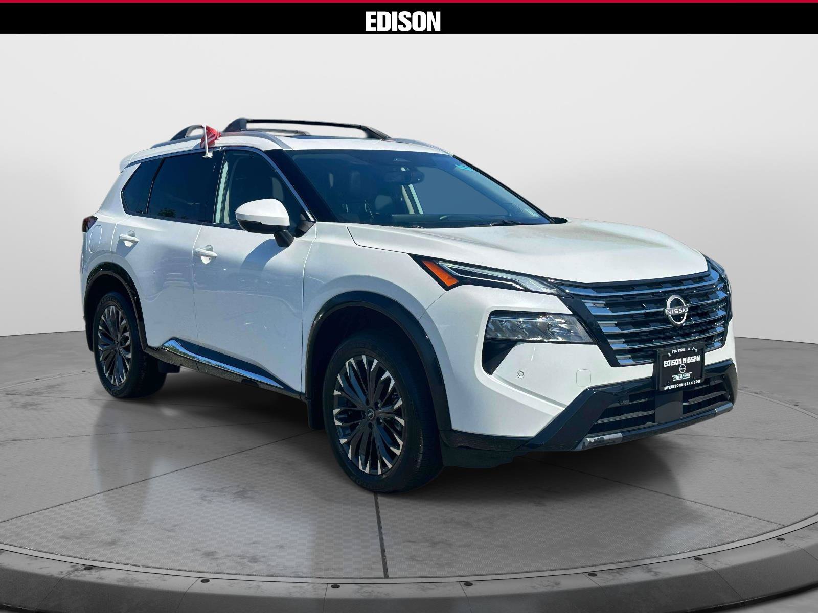Used 2025 Nissan Rogue Platinum w/ Platinum Premium Package