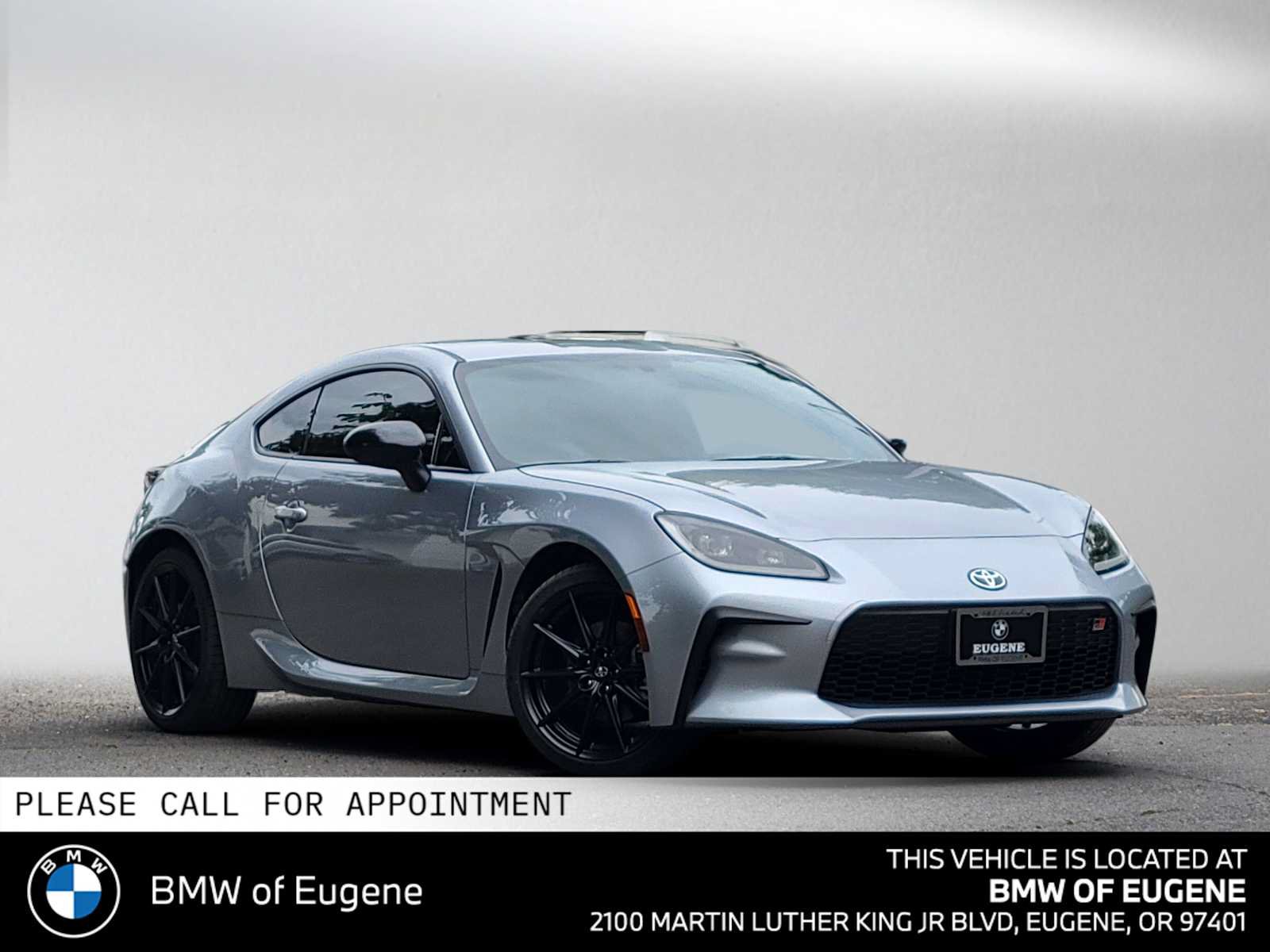 Used 2025 Toyota GR86 Premium w/ ALL Weather Mat Package (TMS) RWD image 1