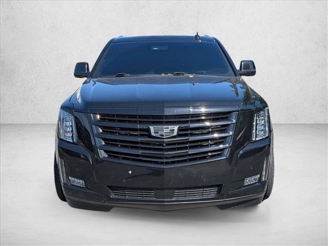 Used 2017 Cadillac Escalade ESV Platinum RWD image 3