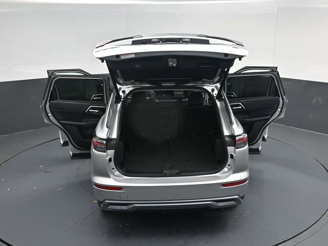 Used 2025 Mitsubishi Outlander SE image 61