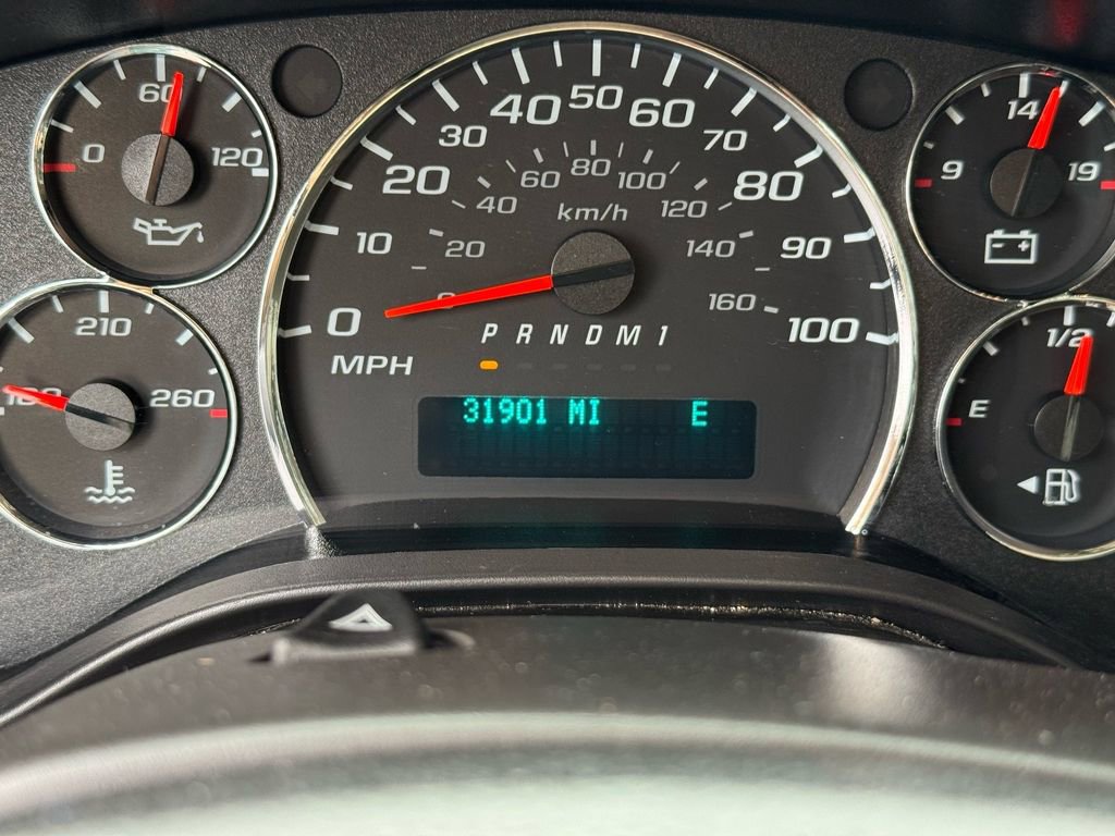 Used 2024 Chevrolet Express 3500 LT w/ LT Preferred Equipment Group RWD image 25