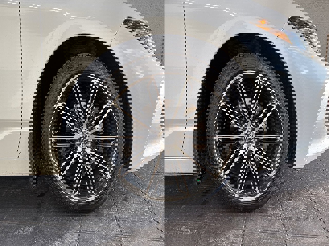 Certified 2020 Toyota Avalon XSE image 55