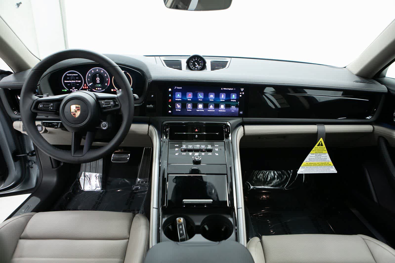 New 2026 Porsche Panamera 4 AWD/4WD image 13