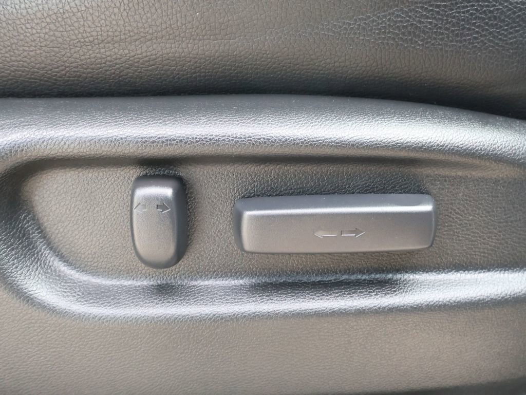 Used 2017 Honda Ridgeline RTL-E image 37