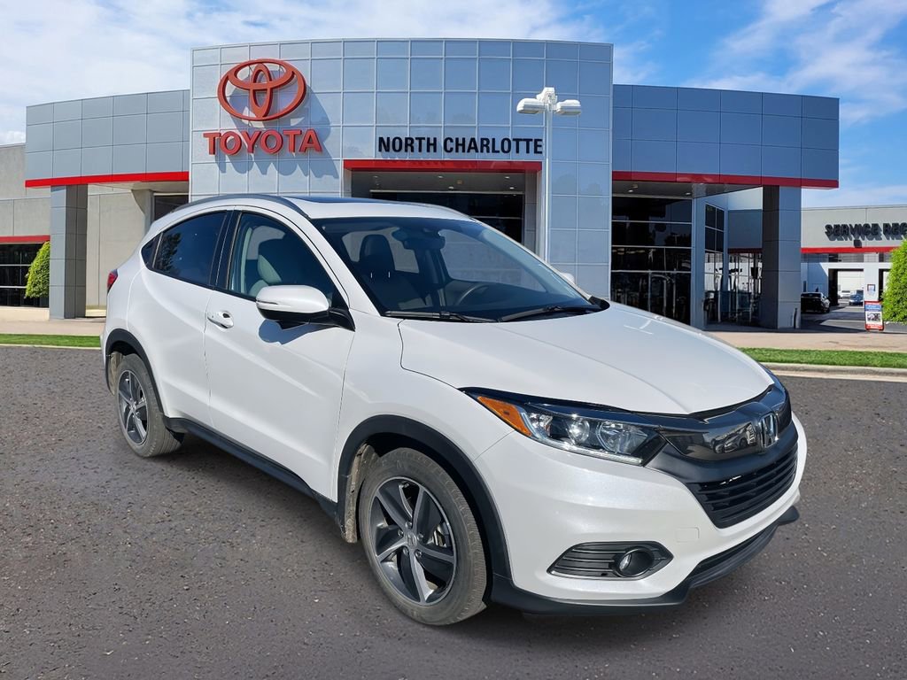 Used 2022 Honda HR-V EX image 1