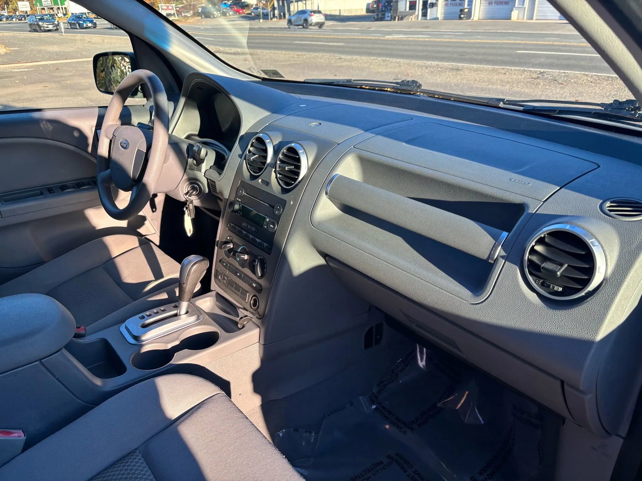 Used 2006 Ford Freestyle SE image 17