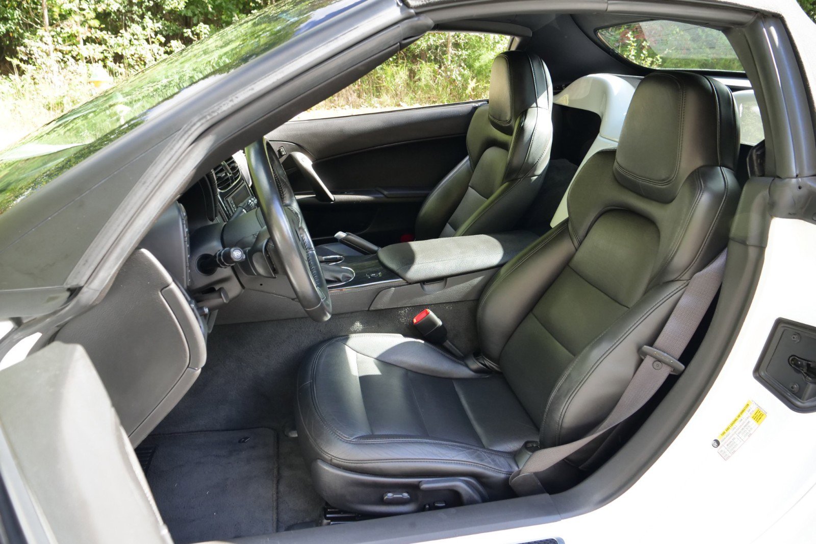 Used 2012 Chevrolet Corvette Grand Sport w/ 3LT Preferred Equipment Group image 3