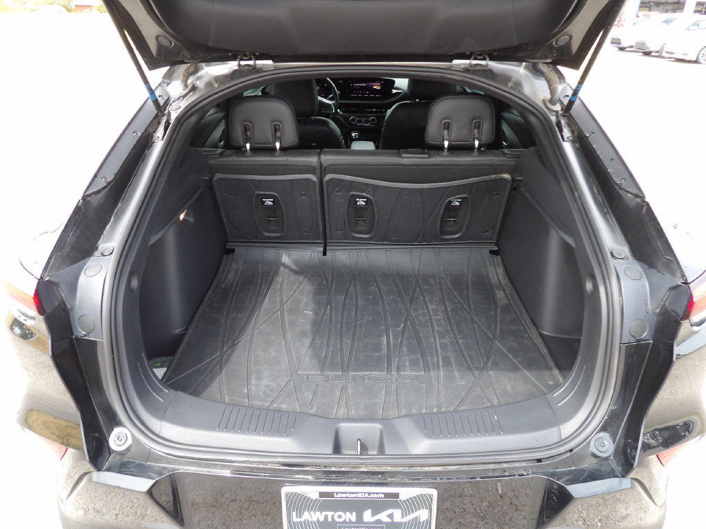 Used 2025 Buick Envista Sport Touring FWD image 9
