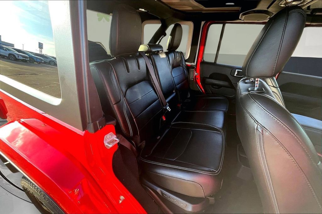 Used 2023 Jeep Wrangler Unlimited Sahara w/ Cold Weather Group image 23