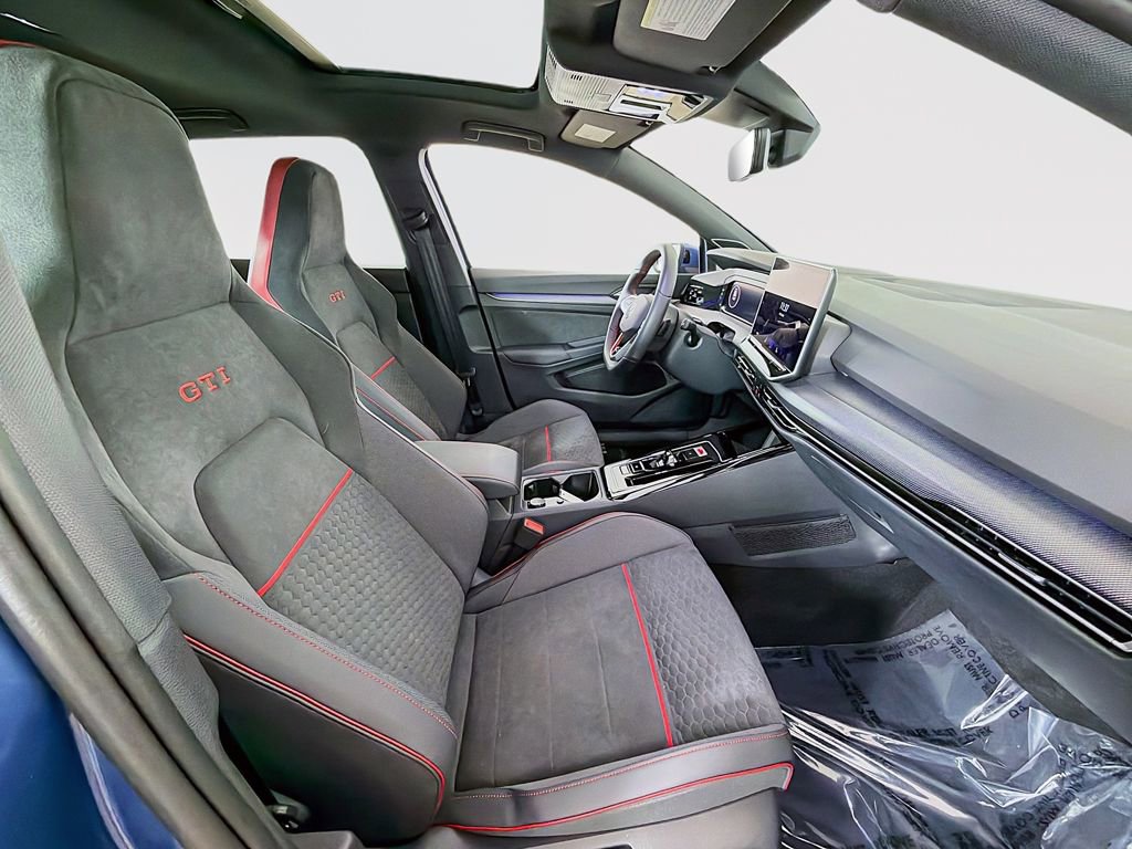 Used 2025 Volkswagen GTI SE image 22