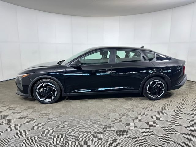 Used 2025 Kia K4 EX image 6