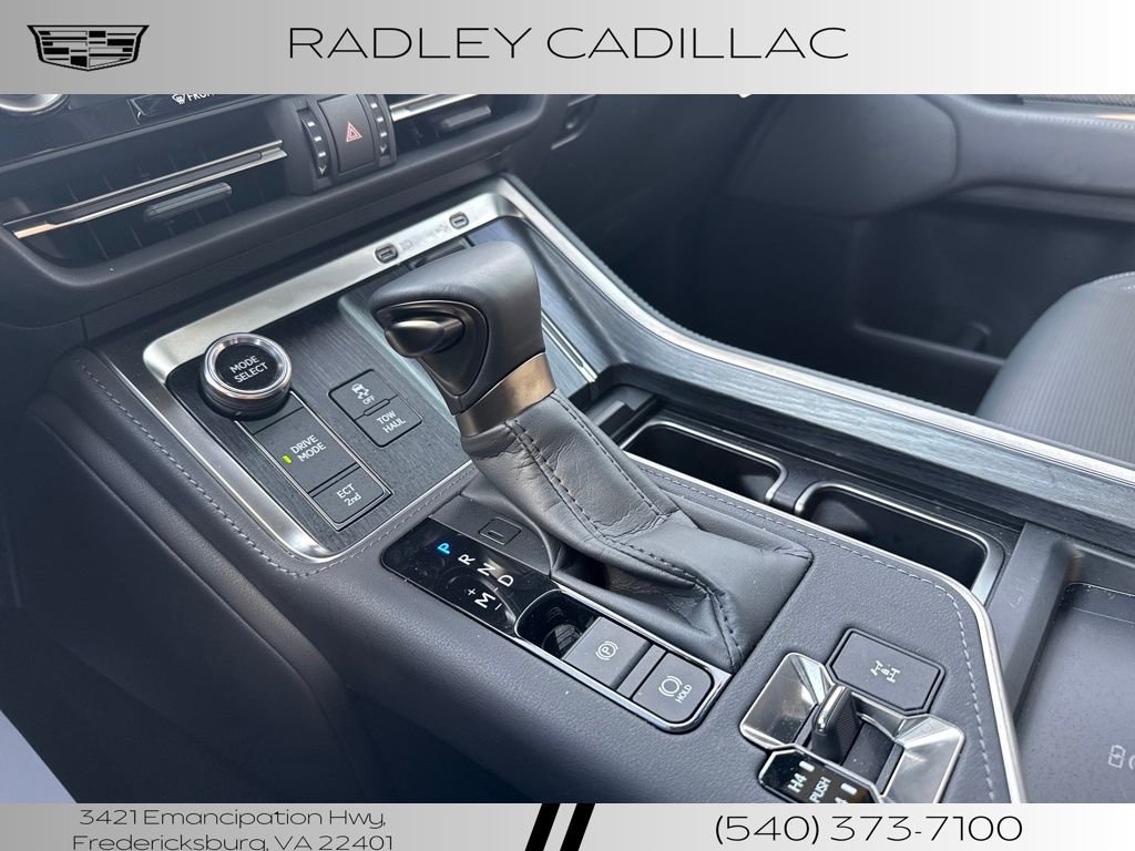 Used 2025 Lexus GX 550 w/ Cold Area Package image 11