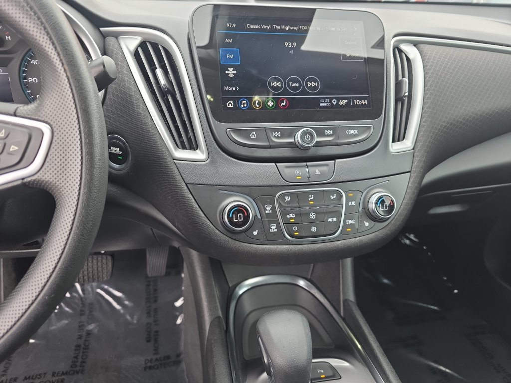 Used 2023 Chevrolet Malibu LT w/ Driver Confidence Package FWD image 17