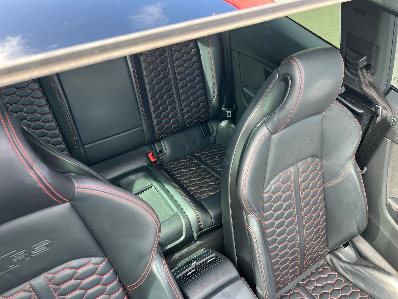 Used 2019 Audi RS 5 w/ Black Optic Carbon Package image 13