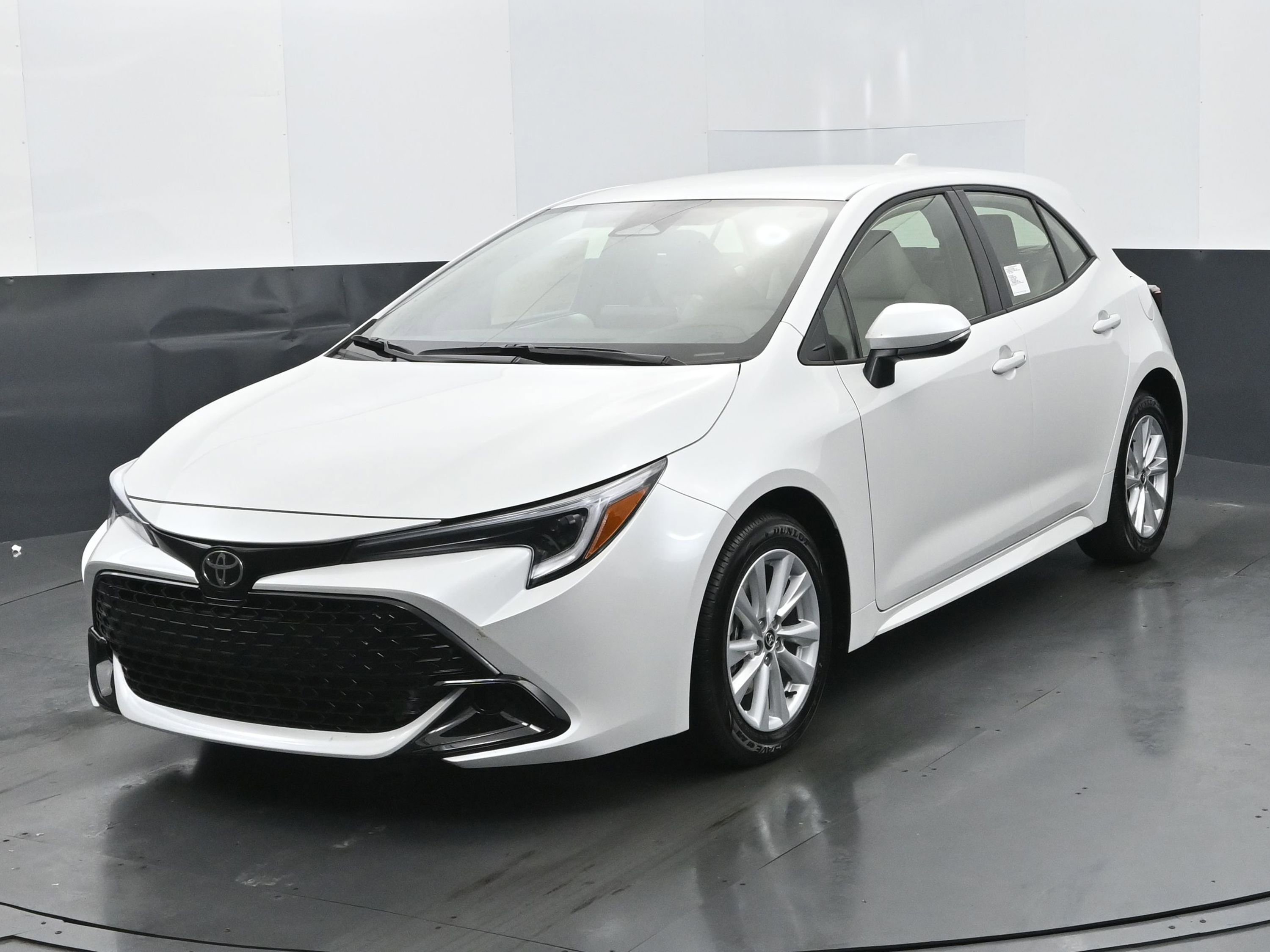 Used 2025 Toyota Corolla SE