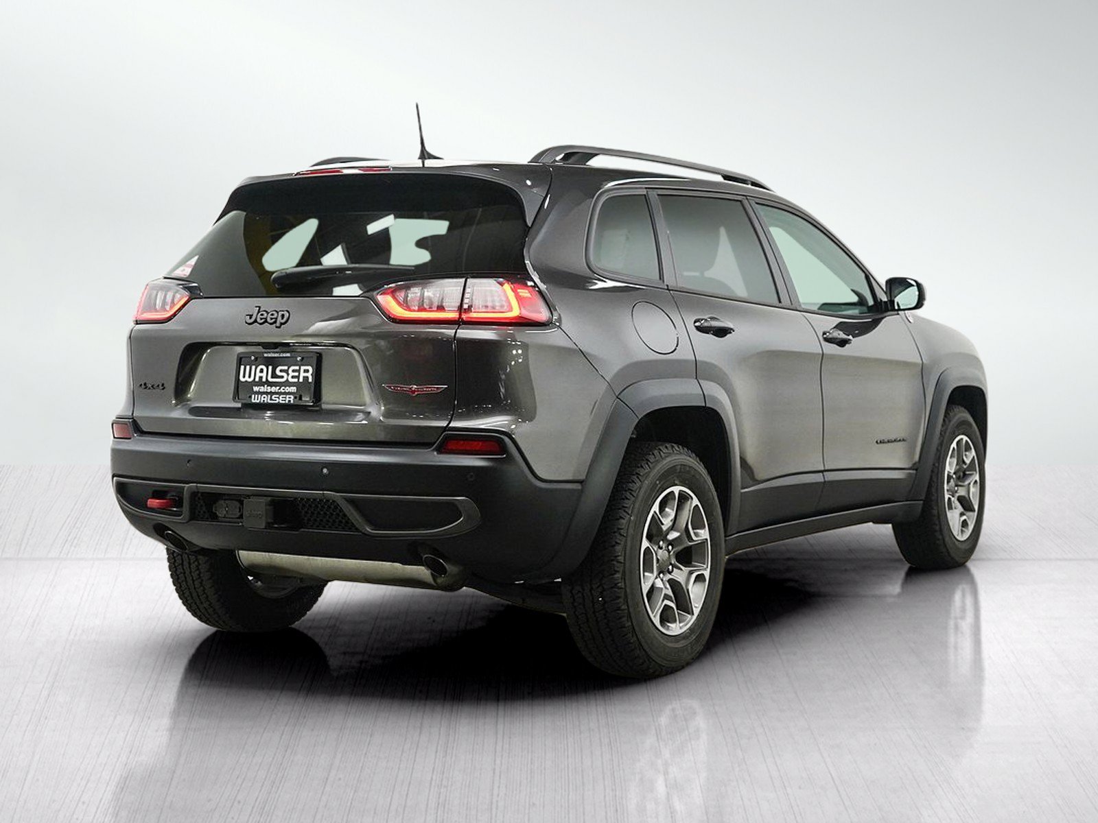 Used 2021 Jeep Cherokee Trailhawk w/ Trailer Tow Group AWD/4WD image 5