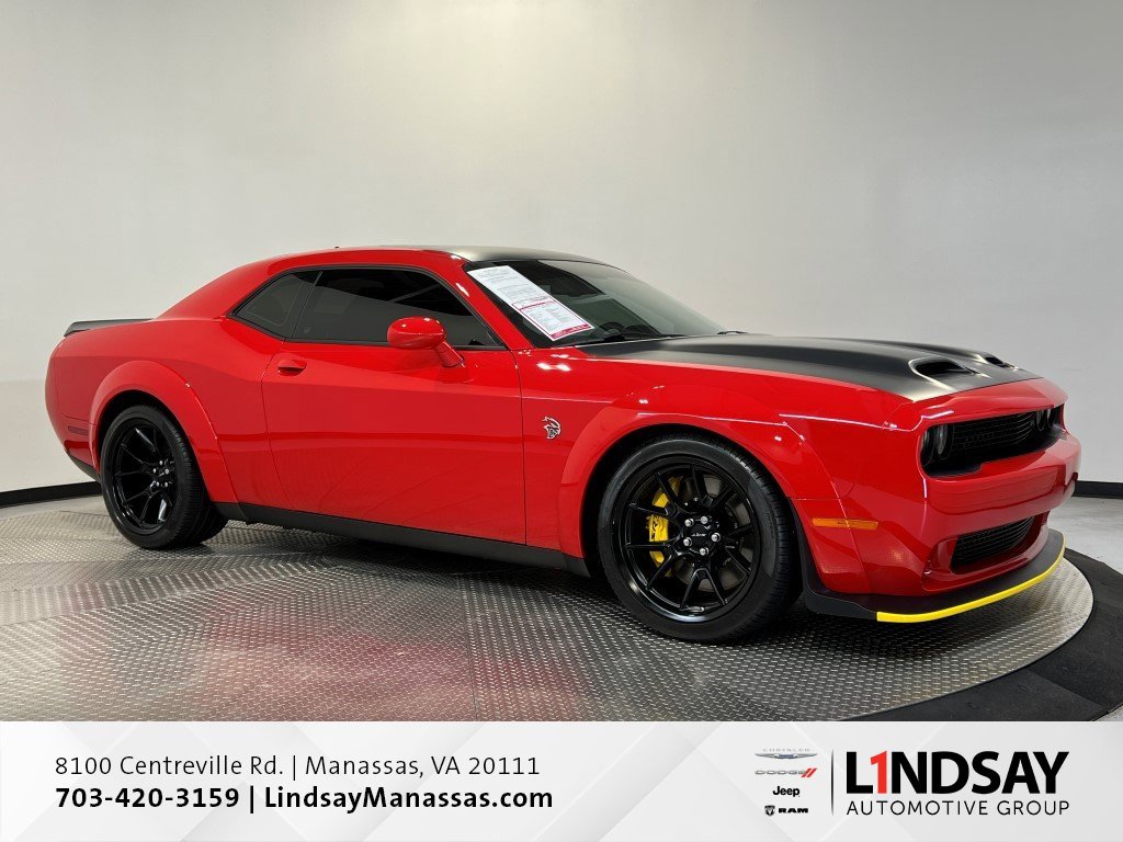 Used 2023 Dodge Challenger SRT Hellcat image 1
