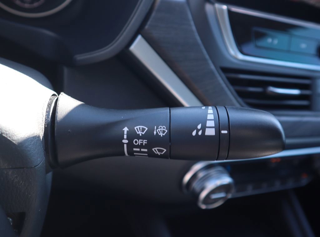 Used 2025 Nissan Altima 2.5 SV w/ SV Premium Package image 20