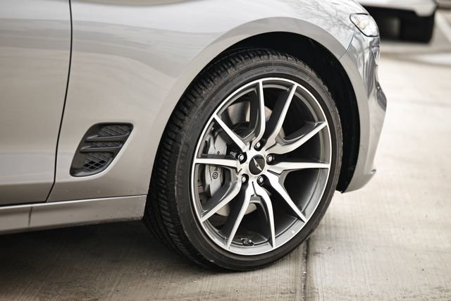 Used 2026 Genesis G70 2.5T image 5