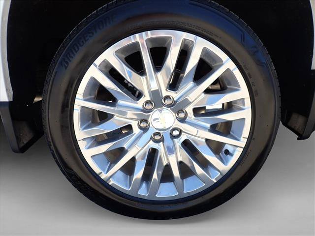 Used 2025 Chevrolet Silverado 1500 High Country AWD/4WD image 7