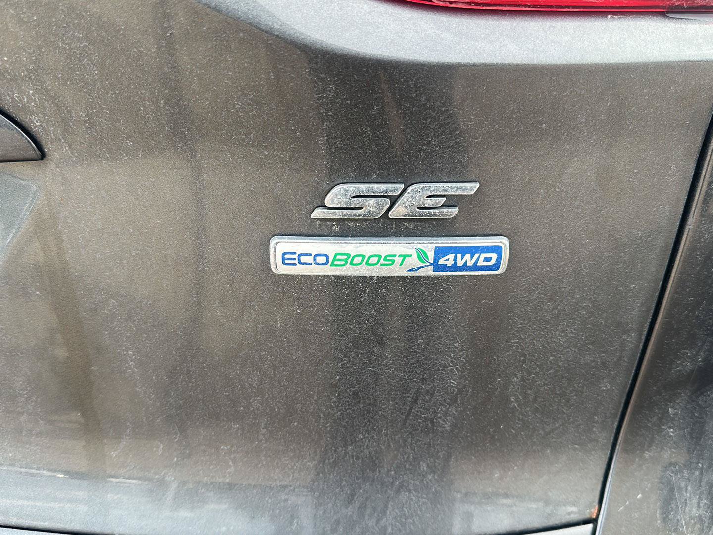Used 2016 Ford Escape SE AWD/4WD image 9