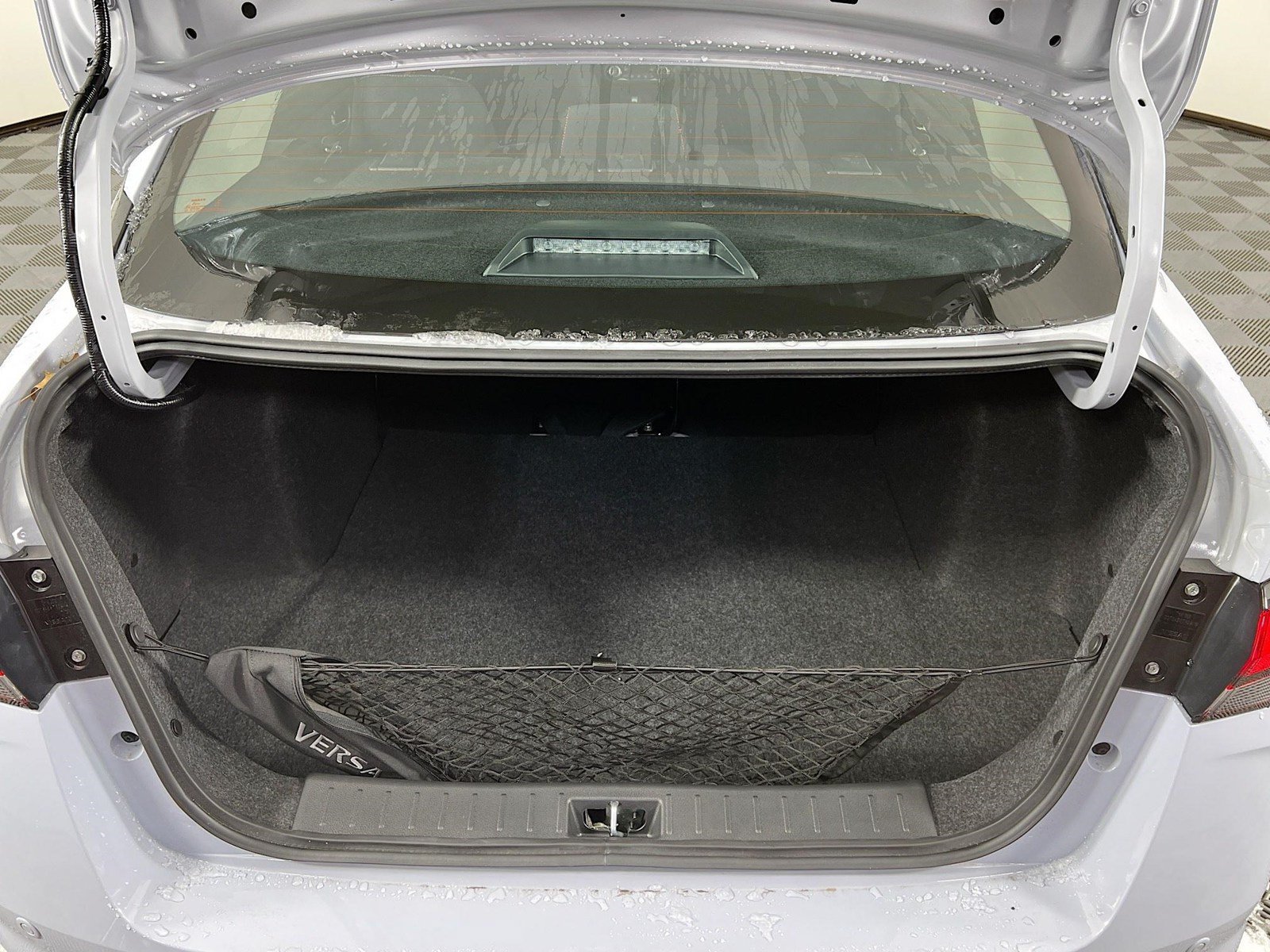 New 2025 Nissan Versa SR w/ Trunk Package FWD image 24