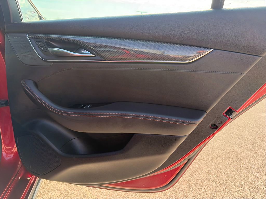 Used 2025 Cadillac CT5 Sport w/ Technology Package image 35