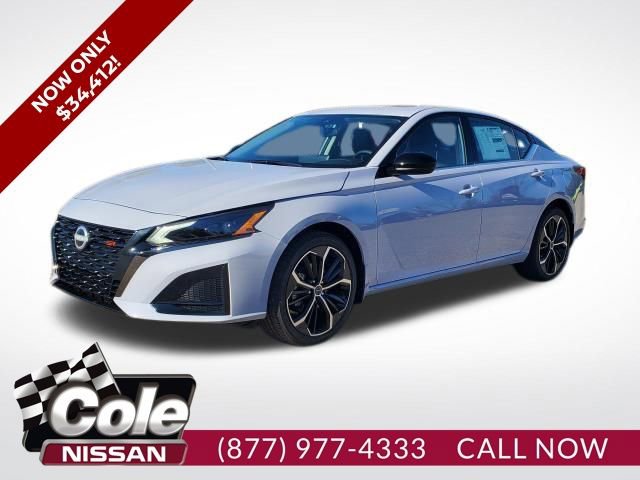 New 2025 Nissan Altima 2.5 SR w/ SR Premium Package