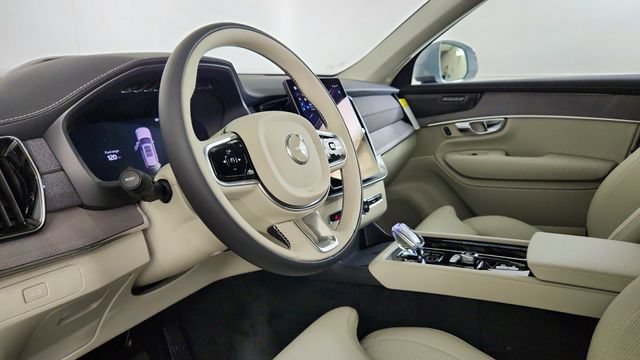 New 2026 Volvo XC90 B6 Ultra w/ Protection Package AWD/4WD image 12