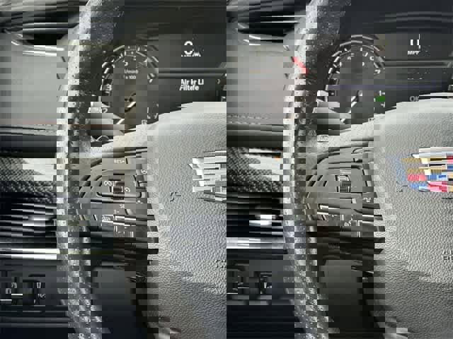 Used 2023 Cadillac XT4 Sport w/ LPO, Onyx Lite Package image 9