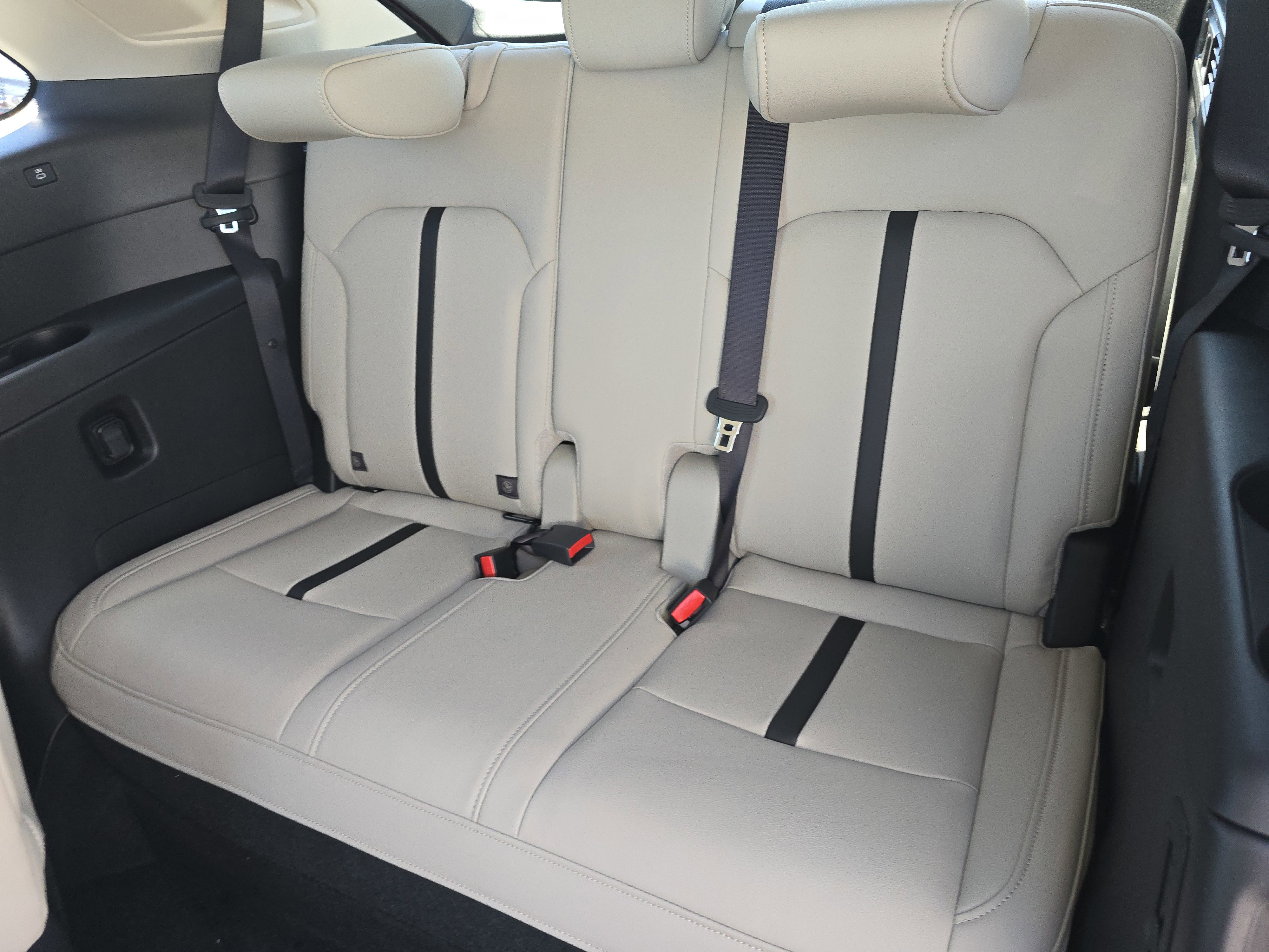 Certified 2025 MAZDA CX-90 Plug-In Hybrid w/ Preferred image 11