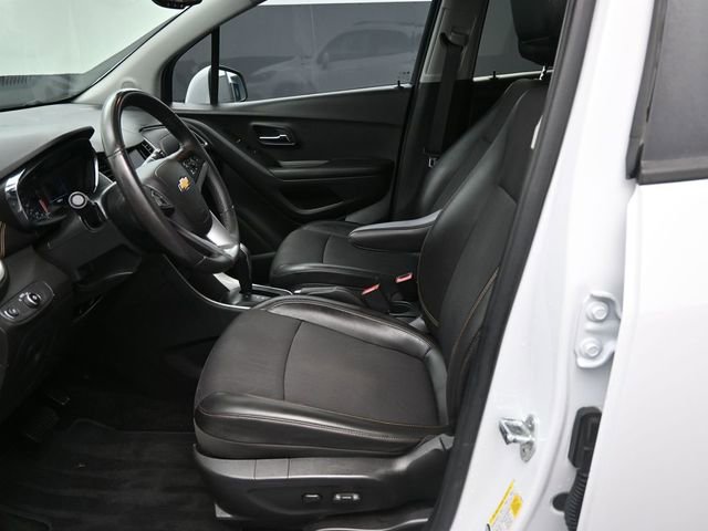 Used 2021 Chevrolet Trax LT w/ Sport Edition image 21