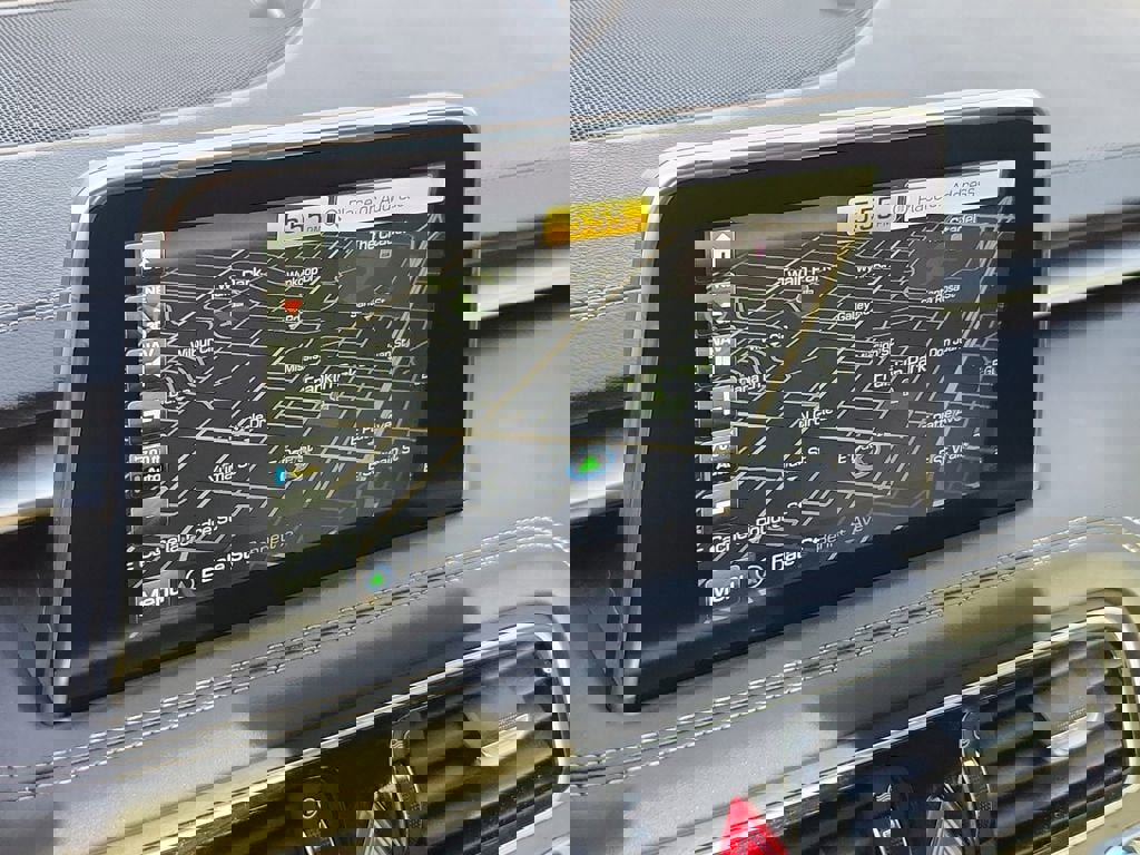 Used 2019 Genesis G70 3.3T Advanced w/ Elite Package image 27