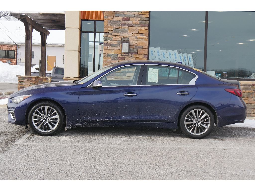 Used 2023 INFINITI Q50 Luxe w/ Cargo Package image 6