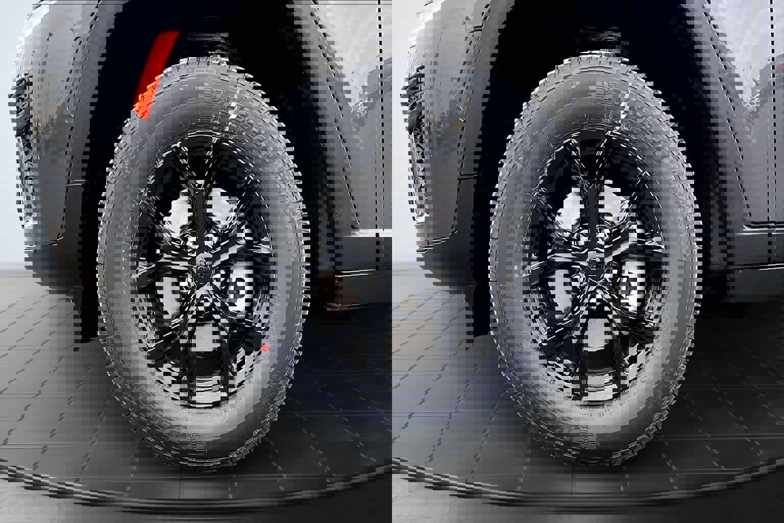 New 2026 Jeep Grand Cherokee Altitude image 8