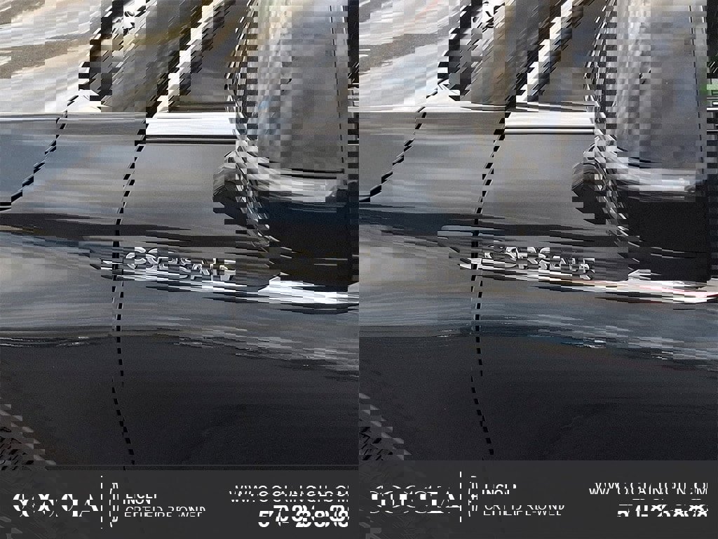 Certified 2022 Lincoln Corsair Reserve w/ Equipment Group 201A image 32