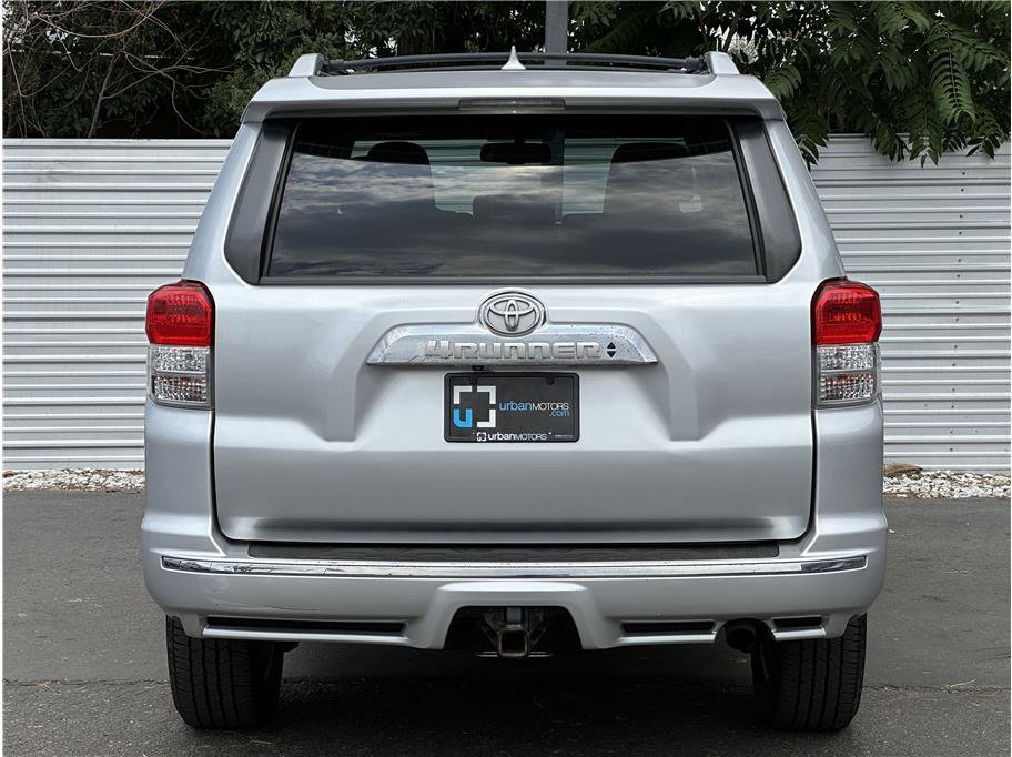 Used 2011 Toyota 4Runner Limited AWD/4WD image 11