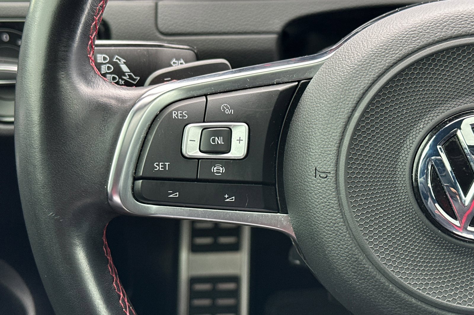 Used 2021 Volkswagen GTI SE image 26