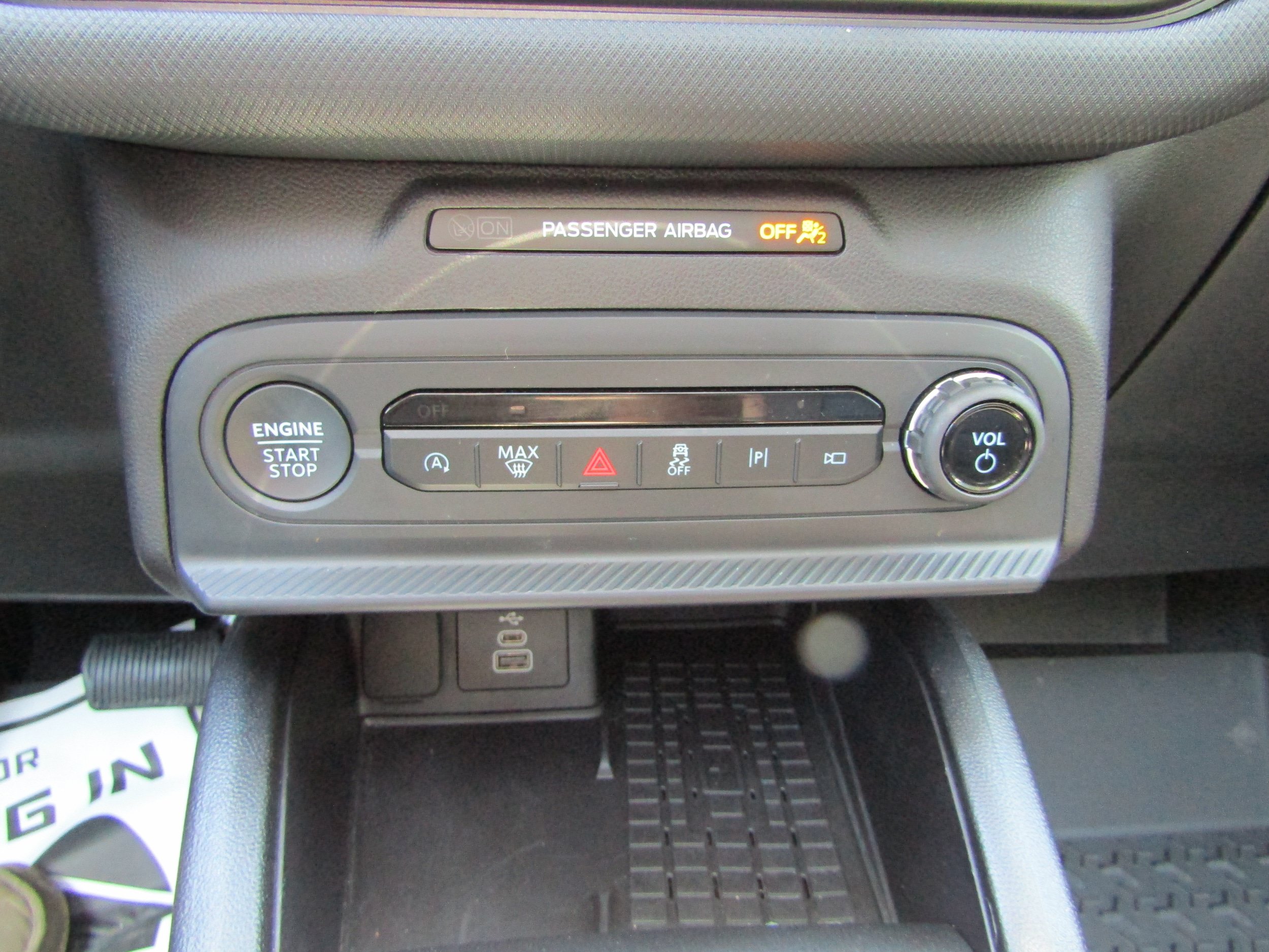 Used 2025 Ford Bronco Sport Outer Banks w/ Outer Banks Tech Package+ AWD/4WD image 27