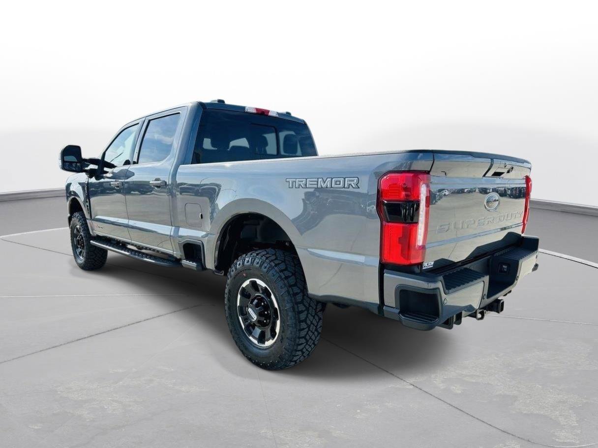 New 2026 Ford F250 Lariat w/ Tremor Off-Road Package image 43