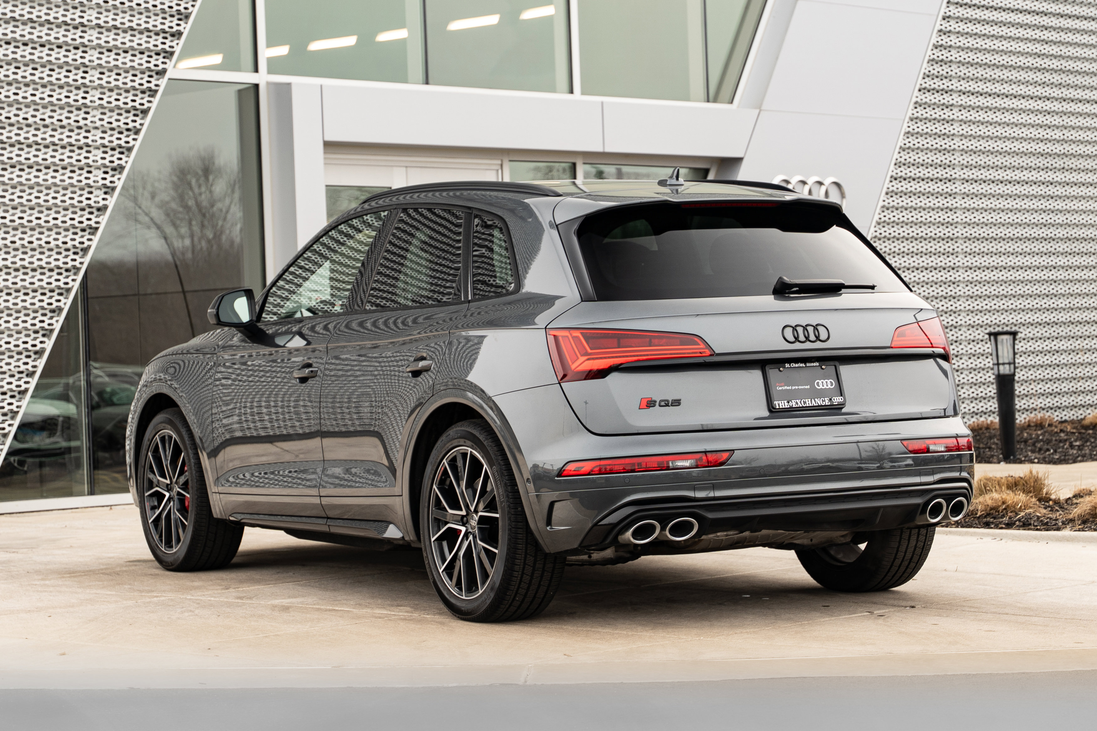 Certified 2023 Audi SQ5 Prestige image 5