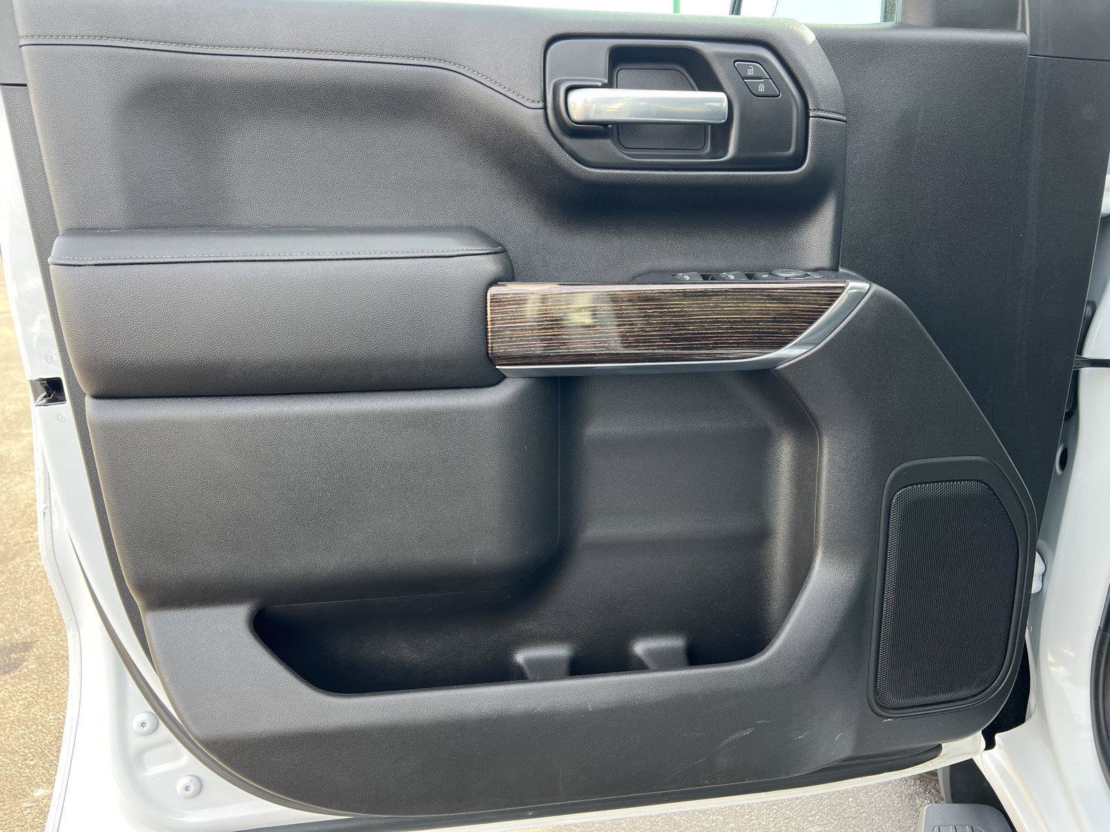 Used 2019 GMC Sierra 1500 SLE w/ SLE Value Package image 15