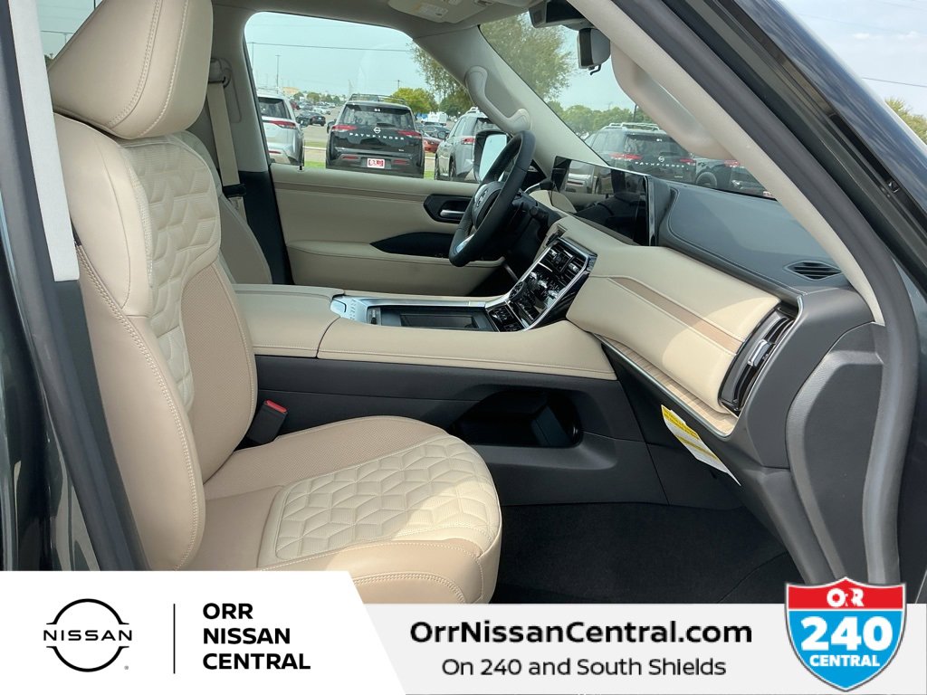 New 2026 Nissan Armada Platinum Reserve image 11