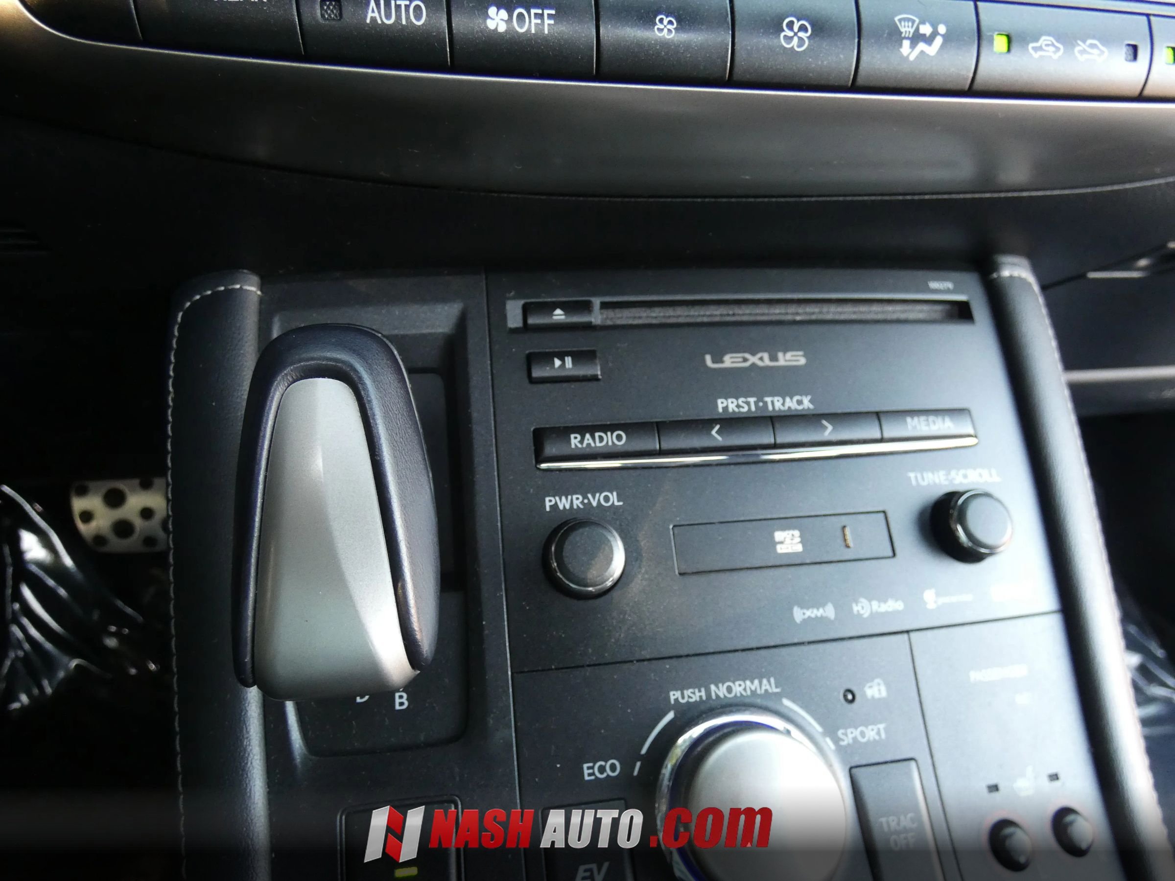 Used 2014 Lexus CT 200h w/ F Sport w/Nuluxe Interior FWD image 59