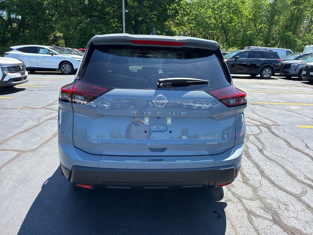 New 2026 Nissan Rogue SV w/ Cold Weather Package AWD/4WD image 6