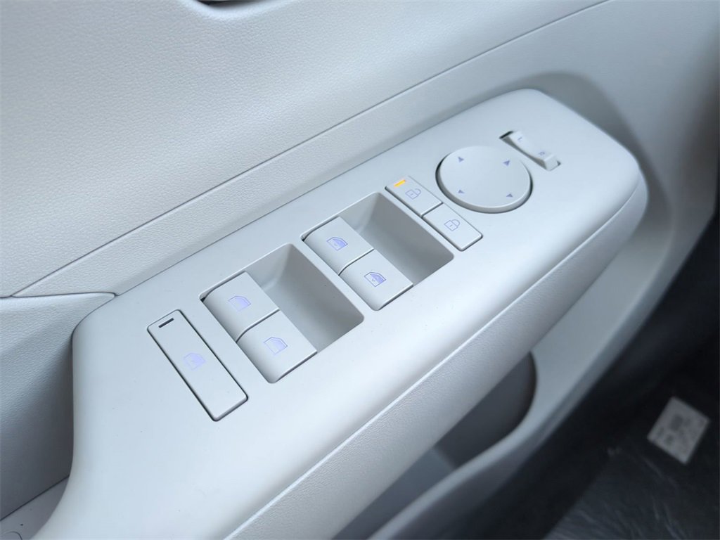 New 2026 Hyundai Kona SEL Sport image 27